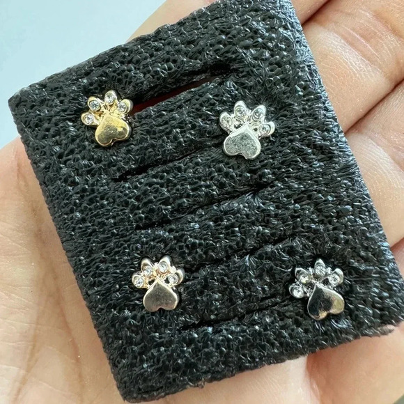 8 pcs Watch Band Charms – Hearts & Paw Print Set in Gold/Silver - Picture 4 of 8